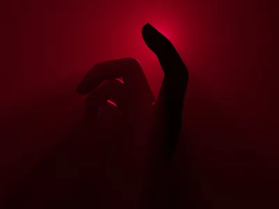 REACH - Hand In Red Light 3D Render 2019 trend 3d 3d art 3d artist 3drender 3drendering blender blender 3d blender3d blender3dart design graphic design graphicdesign hand light minimal red silhouette