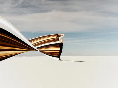 Pixel Stretch Effect createmanipulation createwithphotoshop design designfeed digitalart dribbble photomanipulation photoshop photoshopart simplycooldesign thedesigntip