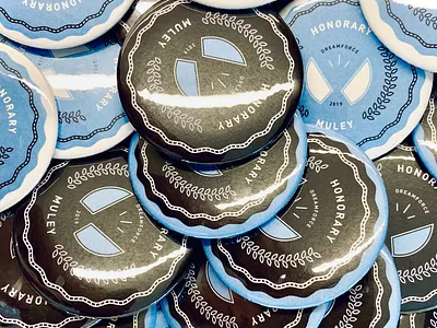 <button>Honorary Muley</button> button dreamforce merch mulesoft pins salesforce swag