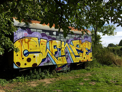 Clenze design graffiti typography