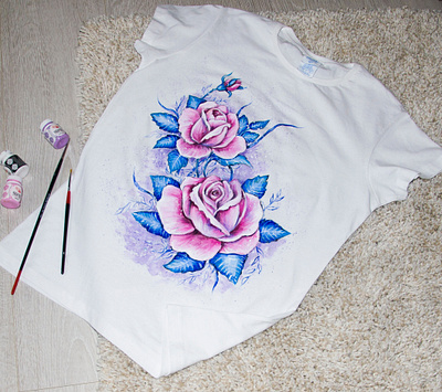 Hand-painted t-shirt for a girl, roses apparel design drawing fashion hand painted handmade paint painting style wear