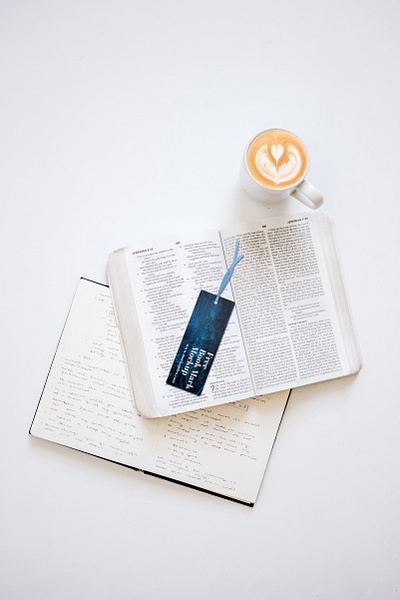 Free Bookmark Mockup PSD Template free mockup psd