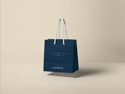 Oommie Bag brand design package design