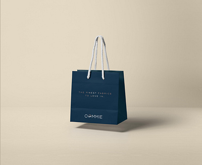 Oommie Bag brand design package design