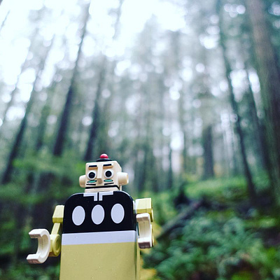 Old Master Q X TinBot action figures branding culture design designer toys hong kong retro robot tinbot toy