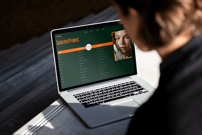 Seleste - Selected Project Section Web Page artdirection bold typography branding cleandesign creativedesign designshowcase landing page layout minimaldesign minimalist portfoliodesign project showcase selected project showcase ui uidesign uiux ux web design web page