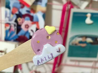 Handmade flat，illustrations，people flower illustration 紫色