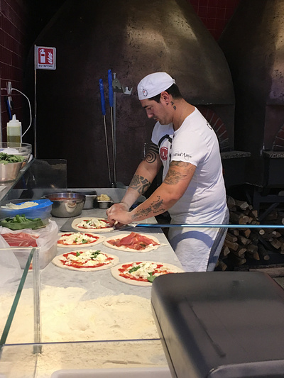 Made from scratch authentic florence foodie italy max swahn pizza pizza pie study abroad