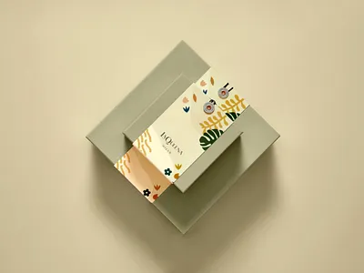 LAQUEENA PACKAGING
