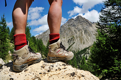 Top 10 Best Hiking Boots - How To Choose The Best Hiking Boots