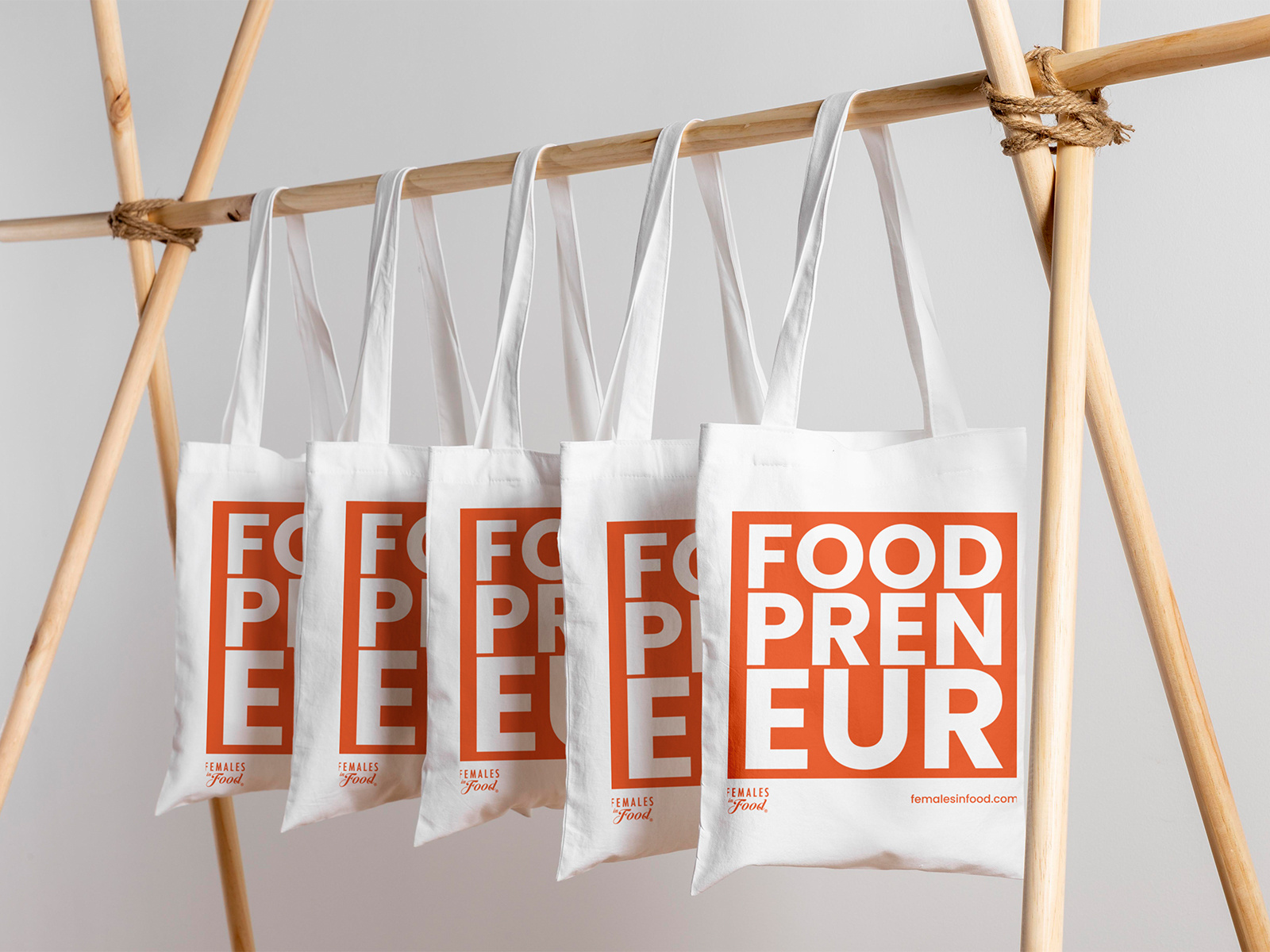 Tote Bag Design for Females In Food by Temis on Dribbble