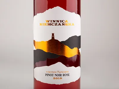 Winnica Niemczańska branding design foxtrot foxtrot studio foxtrotstudio hotstamping label label design labeldesign package design packaging packaging design poland wine bottle wine branding wine label wine label design