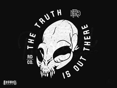 Roswell Design Co. adobe illustrator branding graphic design grungy illustration logo personal brand