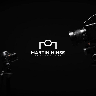 mh photography design logo