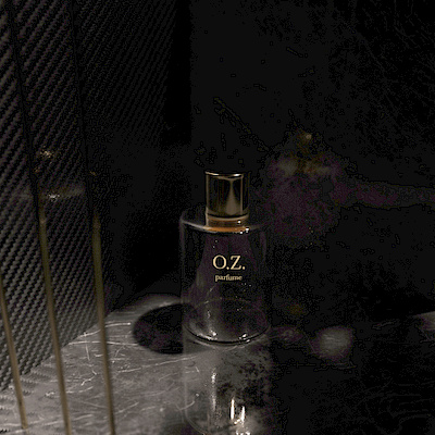 Parfume cinema4d design illustration octanerender sport