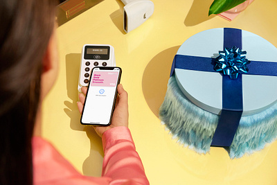 KLARNA - Apple Pay Launching apple iphone klarna present set design