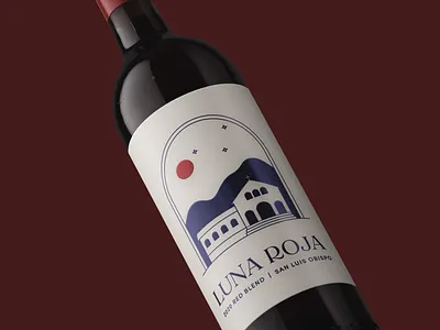 Luna Roja Wine Label branding california illustration illustrator label label design moon red wine wine label winery