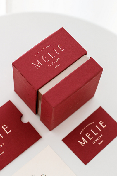 Melie Jewelry Box jewelry box jewelry branding jewelry logo jewelry packaging logodesign logos logotype luxury box design luxury branding luxury packaging melie jewelry minimal packaging packagingdesign typeface