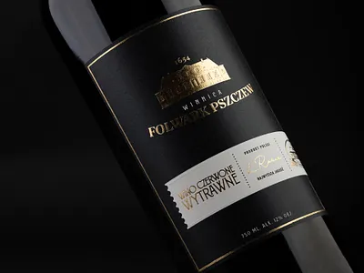 Folwark Pszczew foxtrot foxtrot studio foxtrotstudio label label design labeldesign package design packaging packaging design poland wine bottle wine branding wine label wine label design