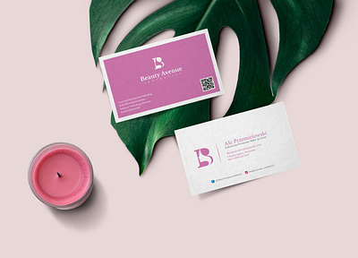 Feminine Business Card Mockupvd