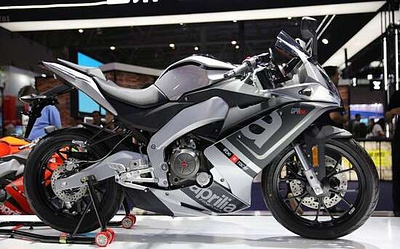 New Aprilia GPR 250 automobile bikes