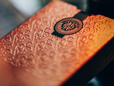 NOC: The Luxury Collection / Bronze cards decign luxury packaging playing cards