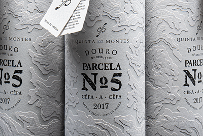 Quinta dos Montes - Parcela Nº5 branding design douro douro valley label label design nauvegar package design packaging packaging design portuguese design wine wine bottle wine branding wine design wine label wine packaging