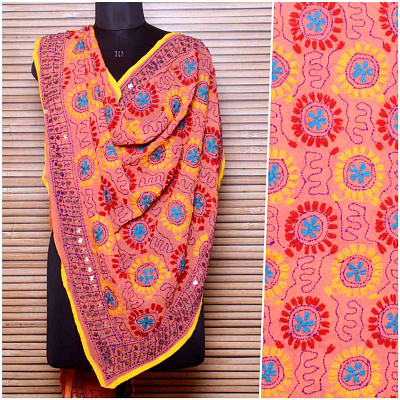 Phulkari Dupatta Online SSEthnics authentic and embroidery dupatta chanderi silk dupatta dupatta phulkari dupatta traditional clothing traditional dupatta