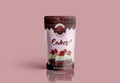 Pouch Design for "DELUXE" 3d image cake bag cupcake cupcakes design labels mockup design myler bag packaging packagingdesign pouch pouch design product label product label design product labels