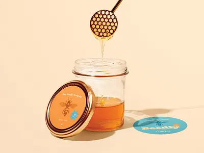 Beedly - Brand Identity bag branding branding process creative logos design freelance honey logo portfolio style typography visual identity