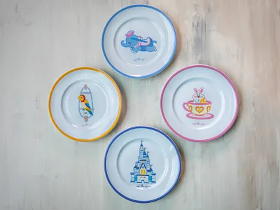 Disney X Jerrod Maruyama Plate Set adobe illustrator character design cute disney disneyland illustration jerrod maruyama kawaii vector wonderground gallery