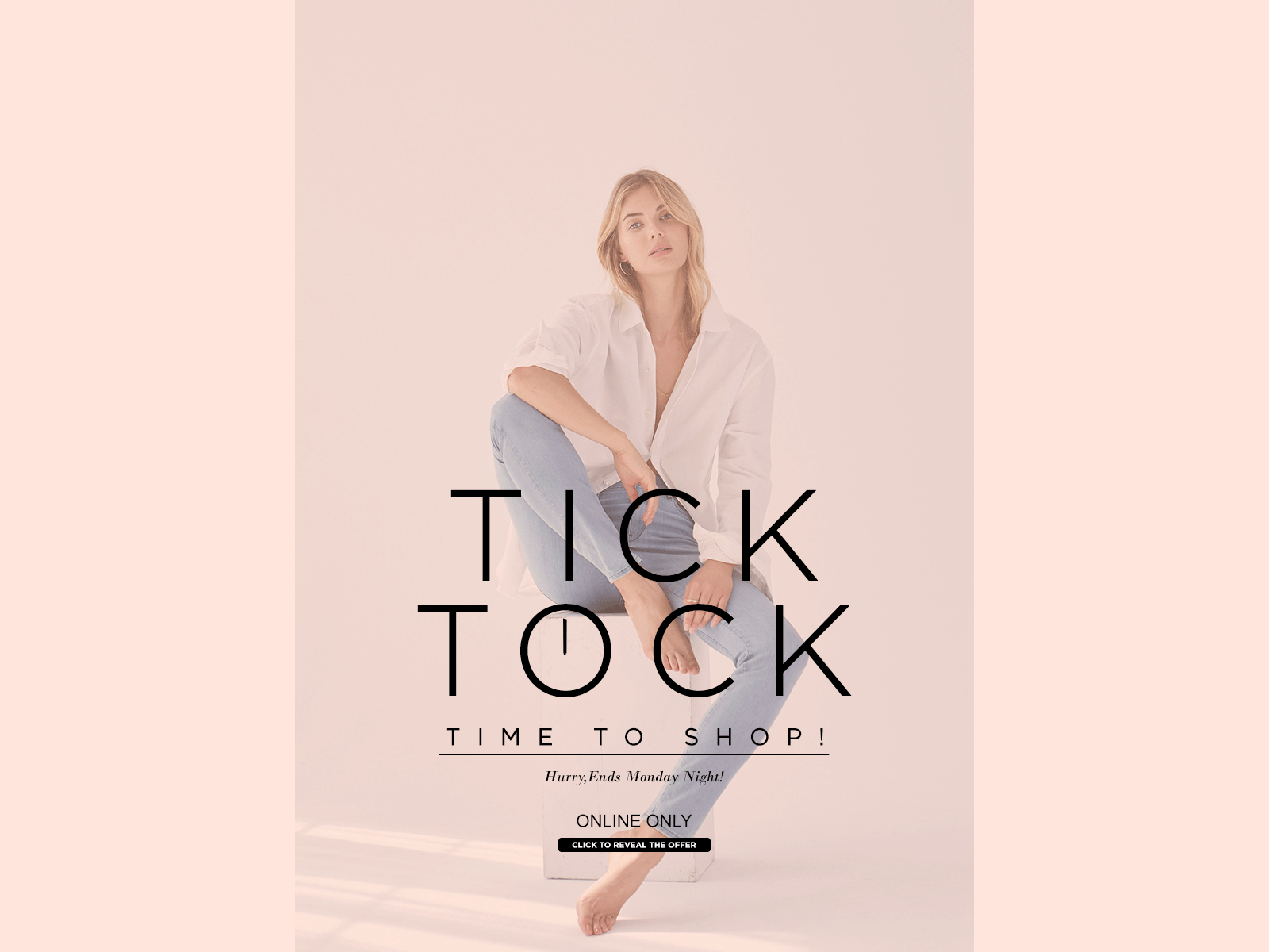 Fashion Sale GIF advertising brand design brand identity branding design facebook ads facebook post fashion gif fashion sale fashion sale gif gif gif animation graphic design social media advertising social media design