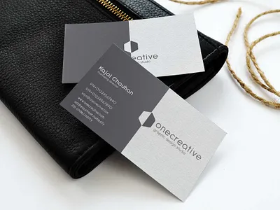 Free Realistic Business Card Mockup download mockup mockup mockups psd