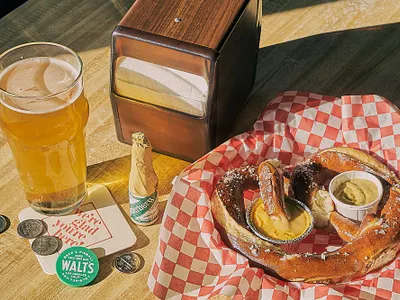 Walt's bar beer beer branding restaurant