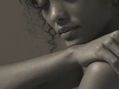 Garoa Skincare - Selected Shots 5 agency branding design photography portfolio typography web web design web designer website