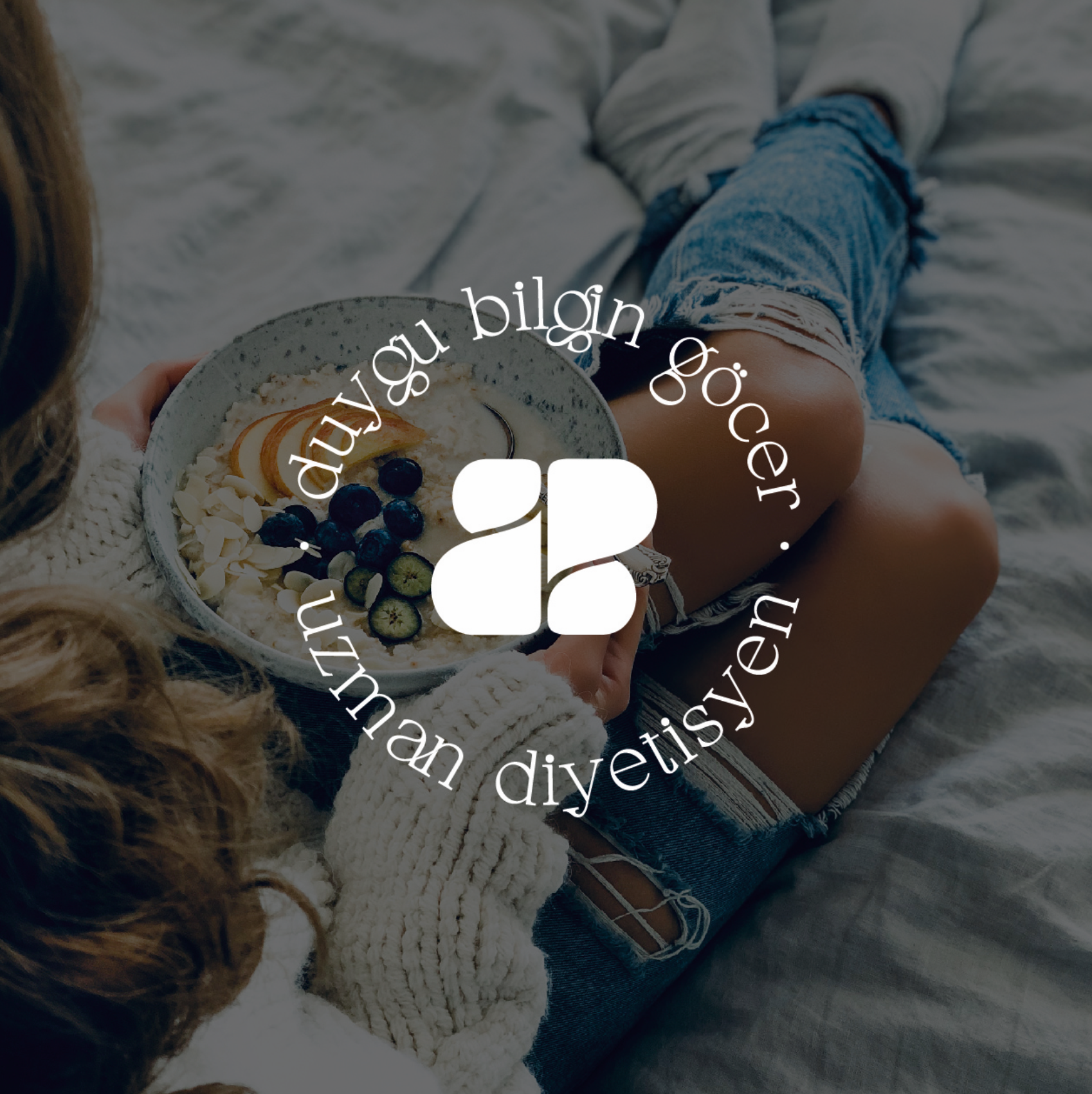 A Nutritionist Branding Design branding branding design branding identitiy catalog design company logo corporate branding identitiy corporate identitiy corporate identity design diet facebook food graphic design logo logo design logotype minimal natual nutricionista nutritionist