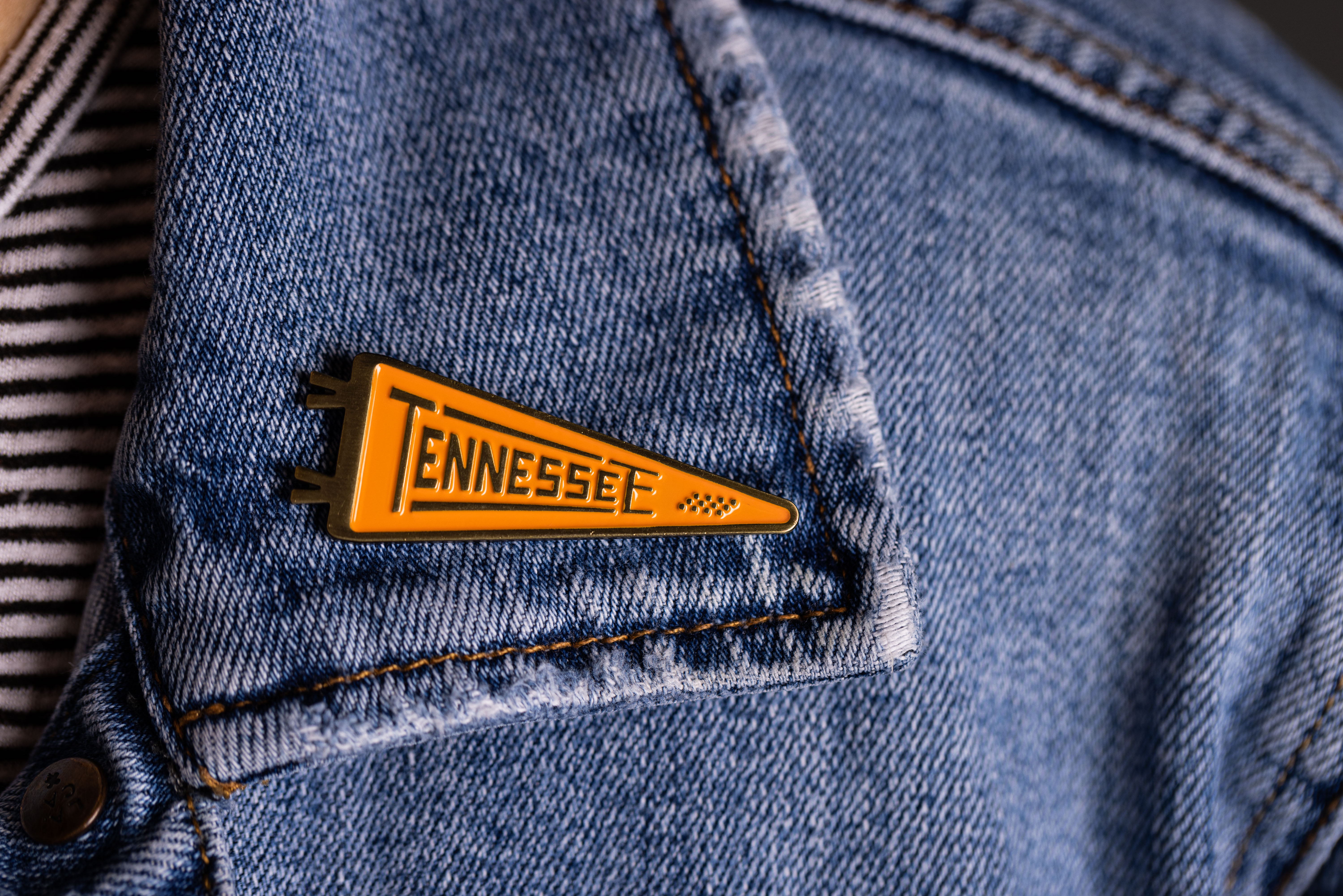 Lapel Pin Magic design illustration knoxville lapel pin lettering tennessee tn type typography