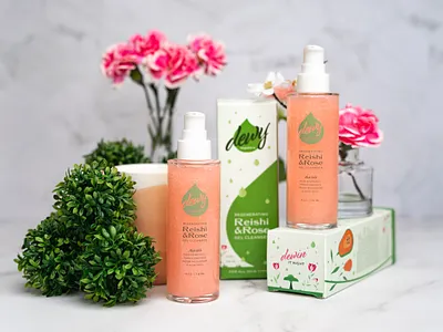 Dewy Organics Gel Cleanser Packaging beauty bottle box branding face cleanser illustration organic packaging product photography reishi rose