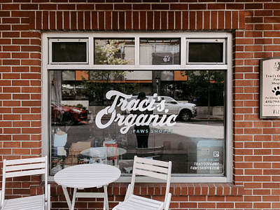 Traci's Organic Hand Painted Signage storefront