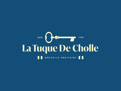 La Tuque De Cholle brand brandidentity branding brandingdesign clean combinationlogo french frenchdesign guesthouse identitydesign illustrator logo logomark logotype mark minimal traditional