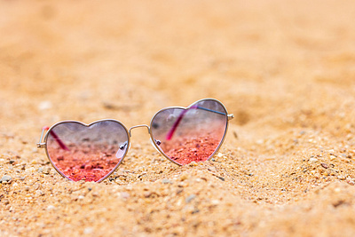 Naive design glasses joy mood naive photography picture pink sand summer