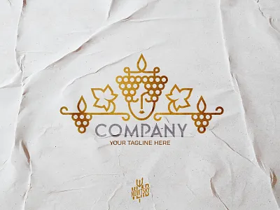 The Royal Grapes Queen Woman Logo emblem grapes graphic design illustration lady logo logo for sale logotype modern queen sale wine виноград королева лого логотип