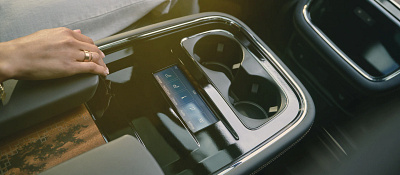 2022 Lincoln Navigator automotive car design ford hmi interactive interface lincoln ui