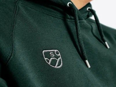 Spraiado — Brand Identity brand identity branding coat of arms graphic design logo logo design marcenaria wood woodwork