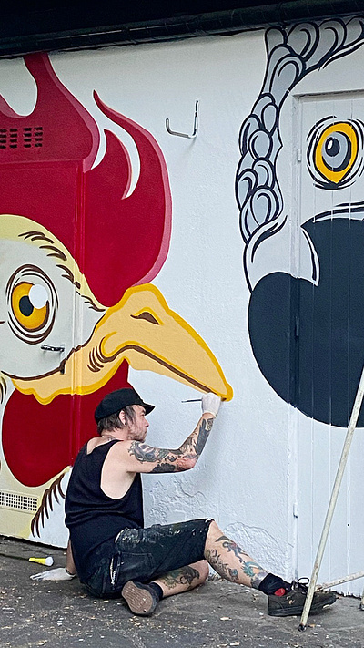 Bird Mural acrylics birds chicken illustration illustrator mural painter parrot public art stay gold grafix streetart urban urban art wallpainting