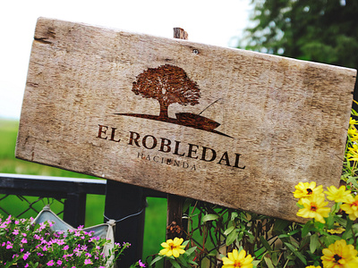 Logo | Hacienda El Robledal branding honduras hotel housing logo mockup tourism