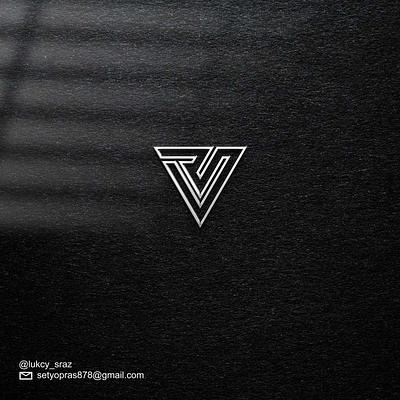 RV monogram logo