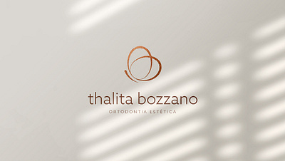 Thalita Bozzano - Ortodontia Estética dentist logo