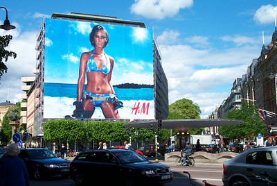 H&M Billboard (banner) Svampen, Sthlm Sweden graphic design outsidecommercial print