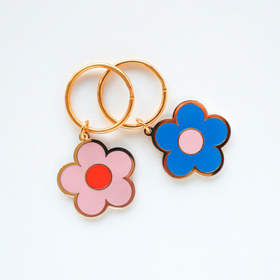 Flower Keychain daisy enamel floral flower hard enamel illustration keychain pin